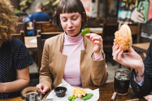 Is Fast Food Healthy? Truth Behind the Taste